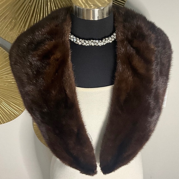 Beautiful Real Mink (Attachable) Collar - Picture 1 of 5